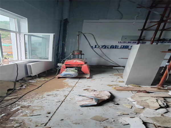 普定地基基础下沉墙体裂缝加固注浆顶升施工