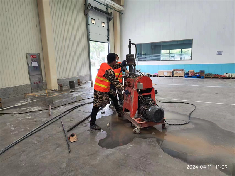 普定厂房地面下沉塌陷注浆加固施工